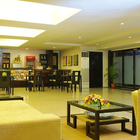 Sampaguita Suites Jrg 宿务 外观 照片