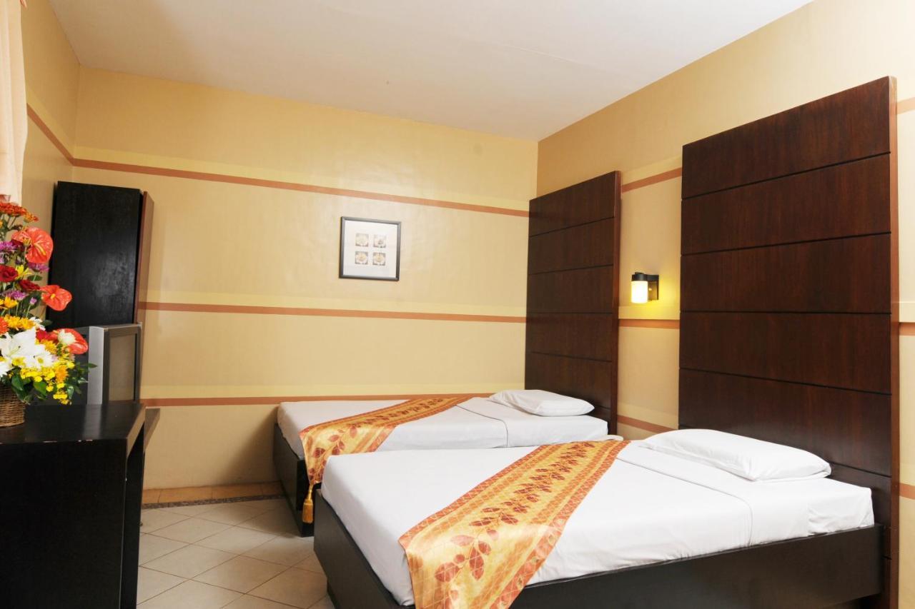 Sampaguita Suites Jrg 宿务 外观 照片